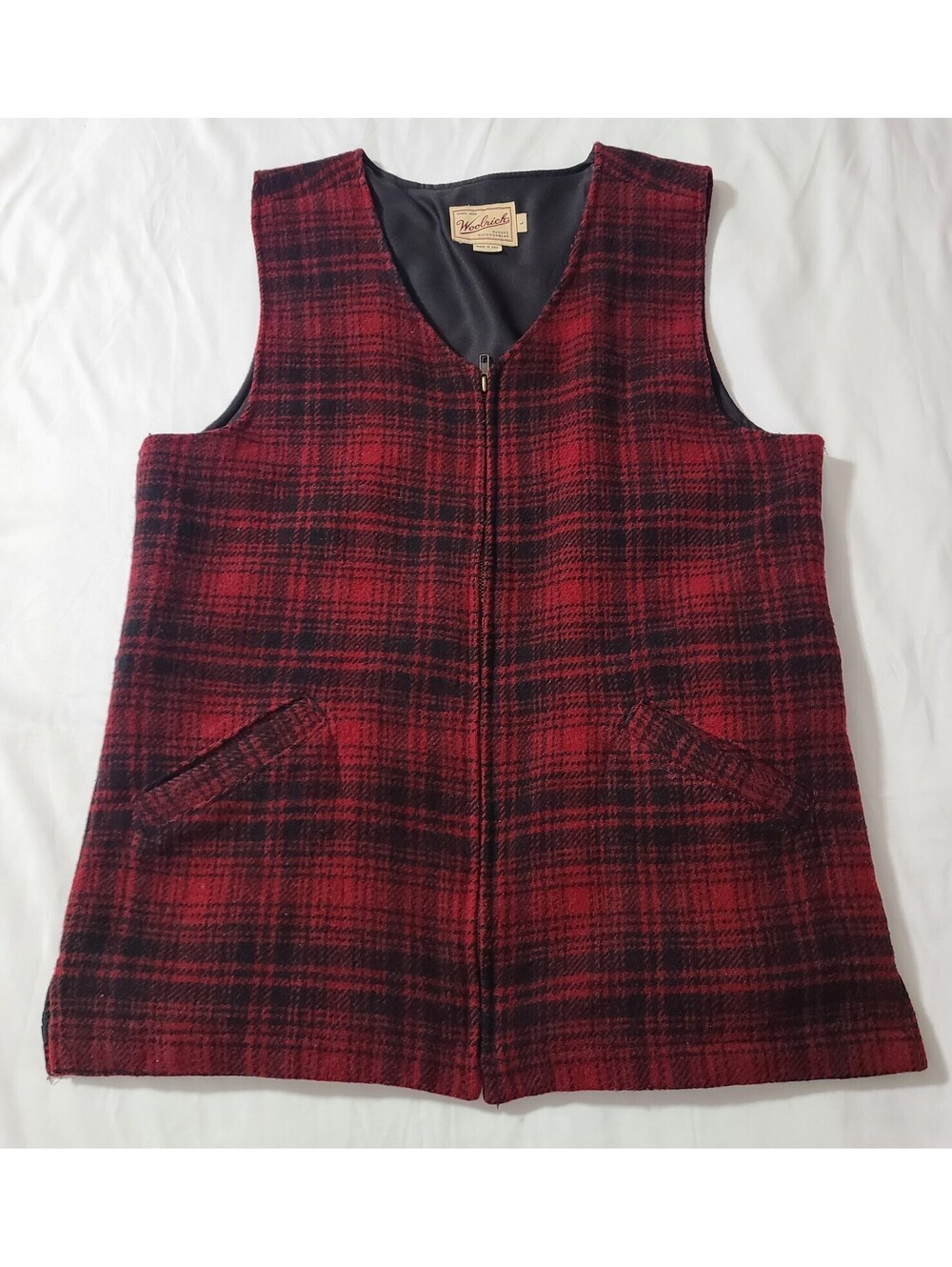 Vtg Woolrich Plaid Wool Field Hunting Vest Womens Sz Large Red Rugged Outerwear